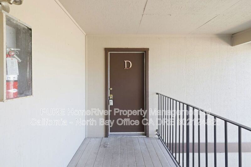 4966 School St - Photo 3 of 28