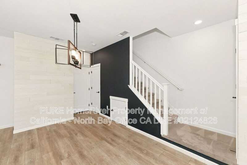511 Boyd St - Photo 4 of 33