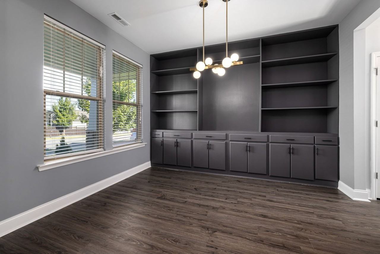 521 Groveview Wynd - Photo 7 of 38