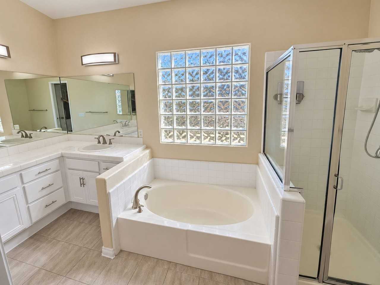 12653 Oak Knoll Rd - Photo 7 of 16
