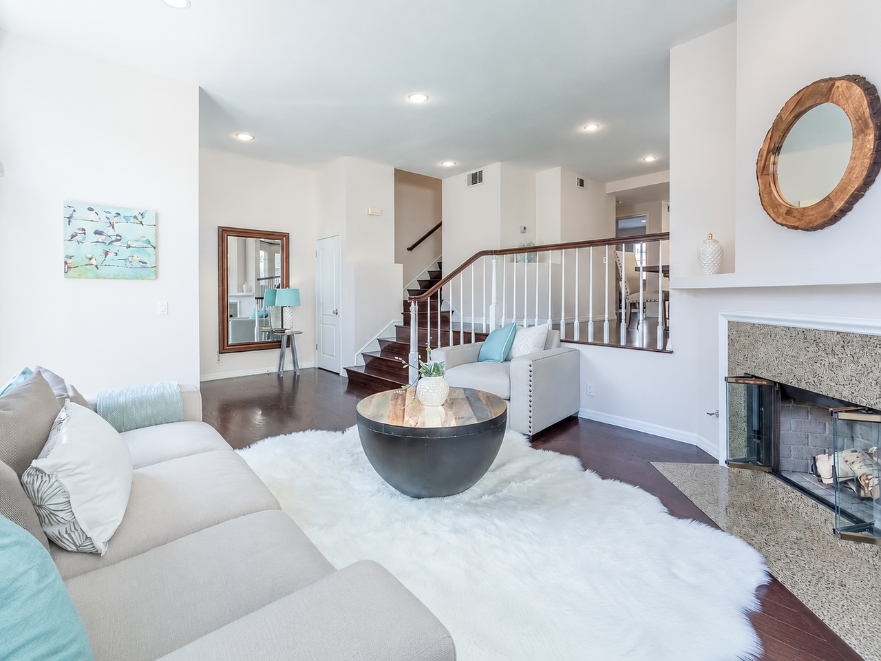 2300 Maple Ave - Photo 4 of 40