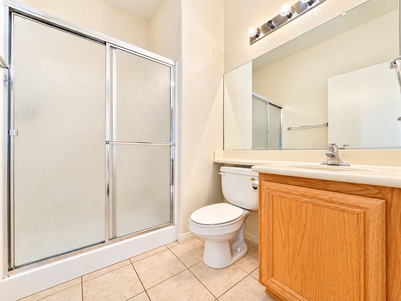 8443 Indigo Harbor Ave - Photo 6 of 26