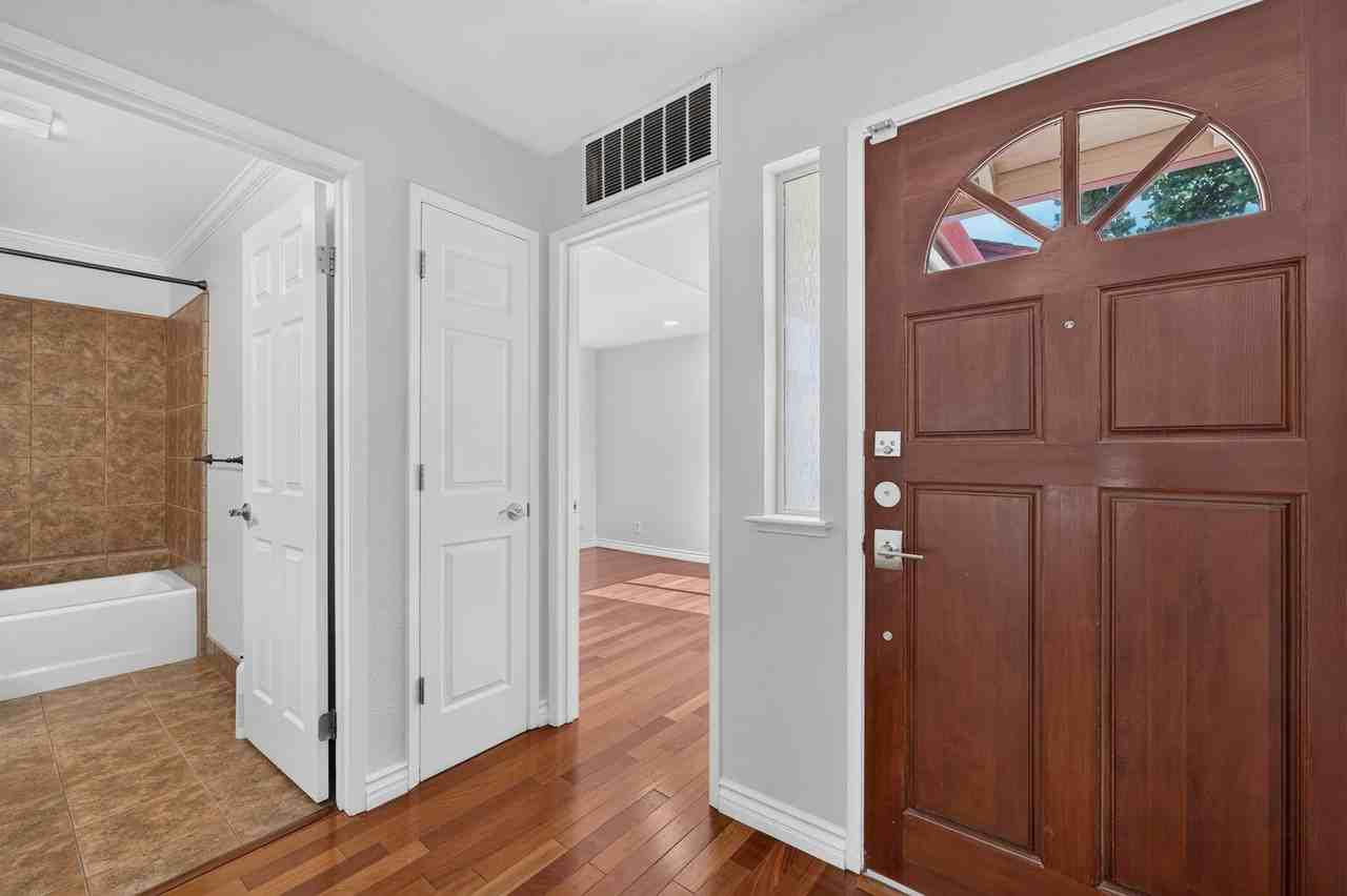 1978 La Corso Ct - Photo 4 of 40