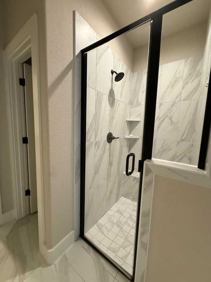 656 The Cottages Dr - Photo 6 of 11