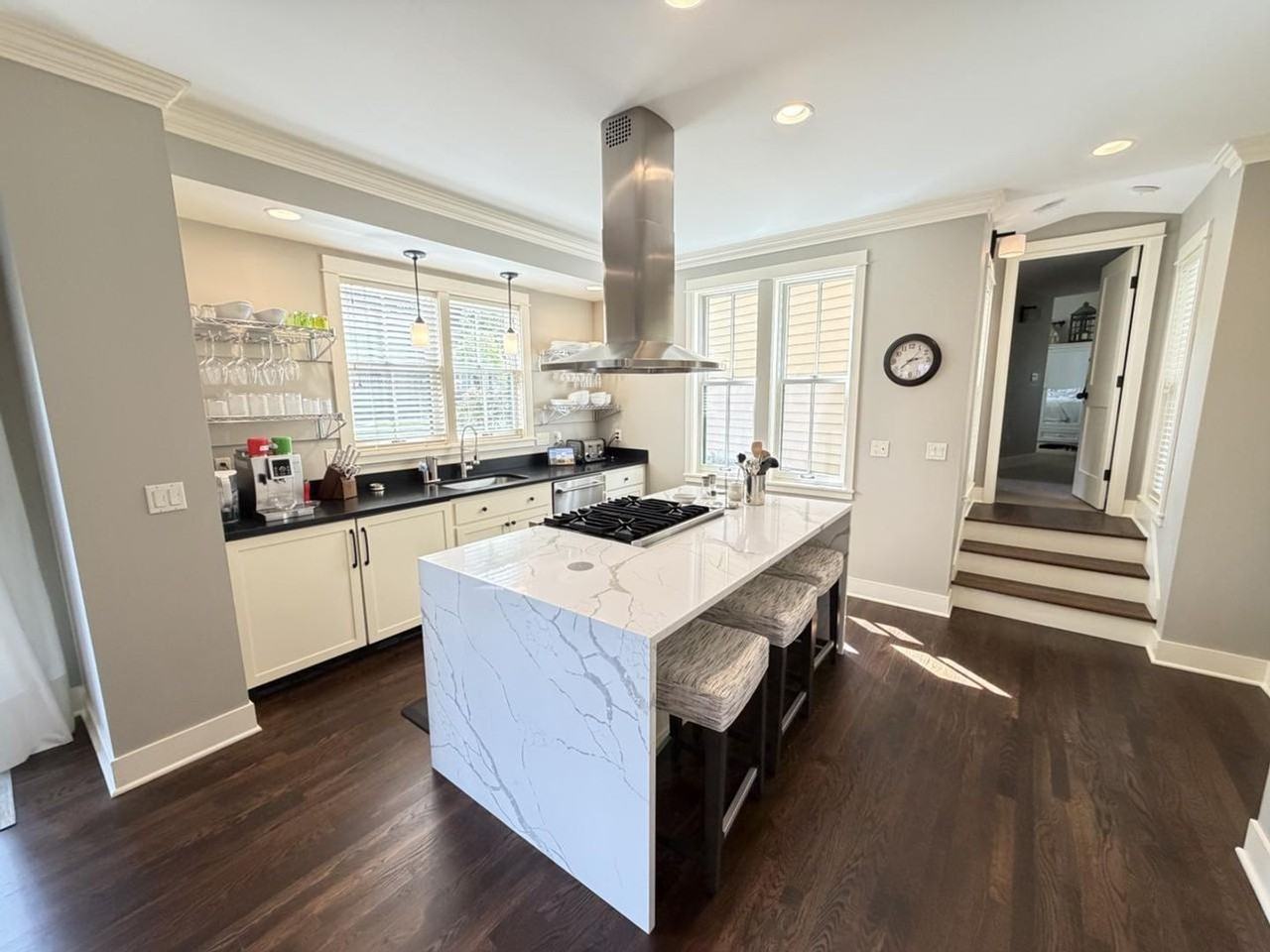 25 Cobblestone Ln - Photo 2 of 14