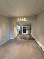 featured image of 246 E 7th Ave