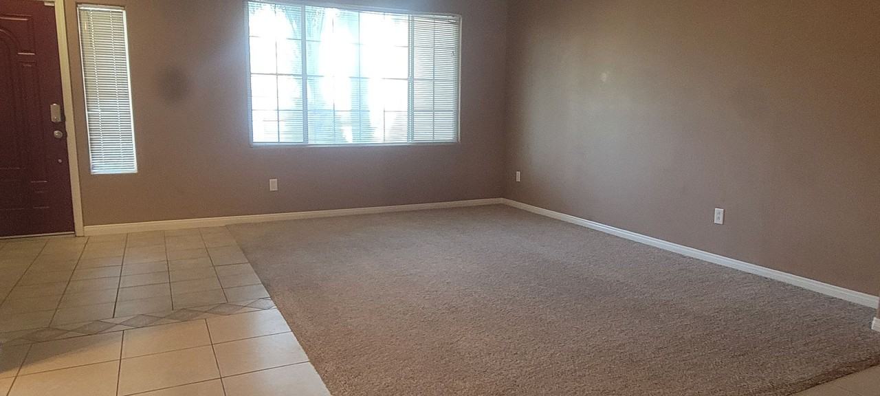 10912 Cypress Falls Ave - Photo 3 of 11