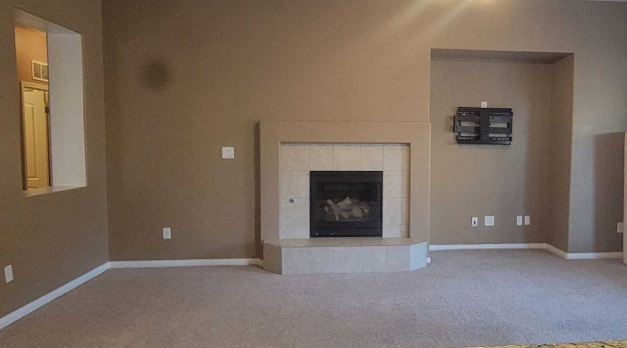 10912 Cypress Falls Ave - Photo 4 of 11