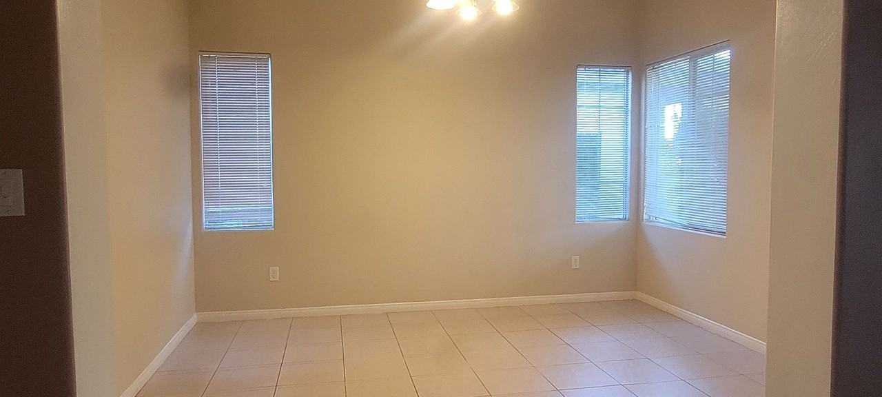 10912 Cypress Falls Ave - Photo 6 of 11