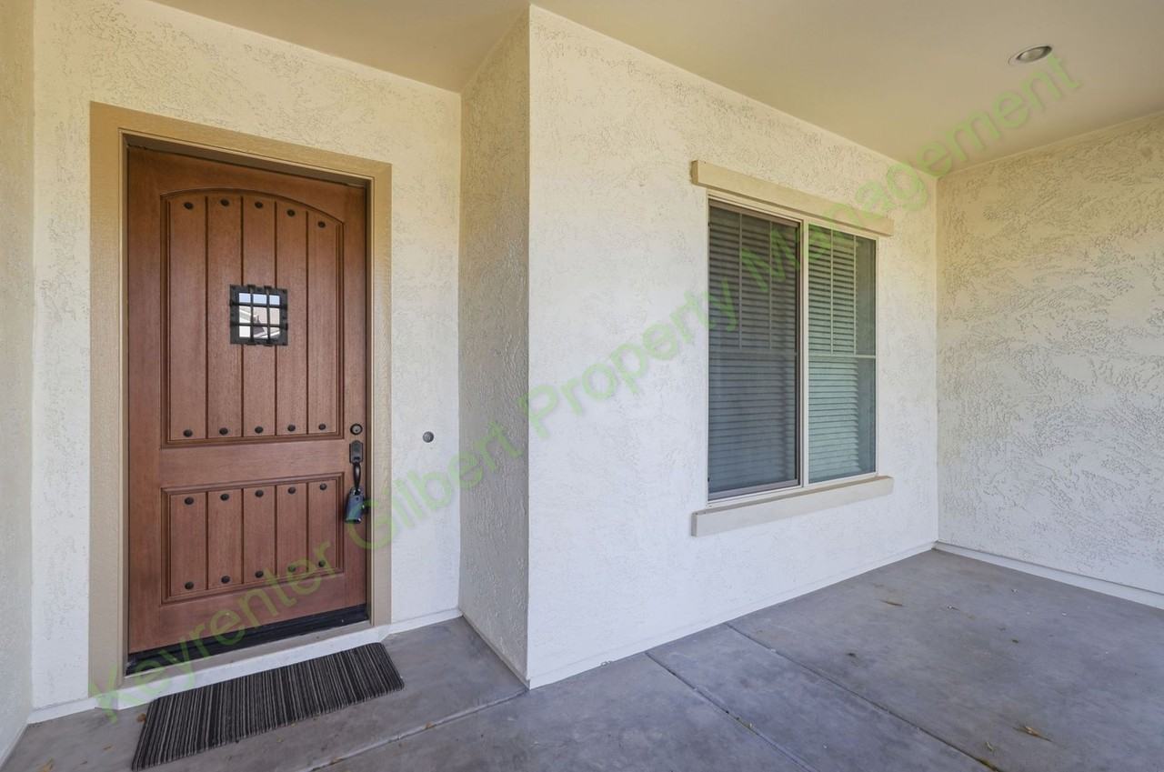 21933 E Pickett Ct - Photo 5 of 50