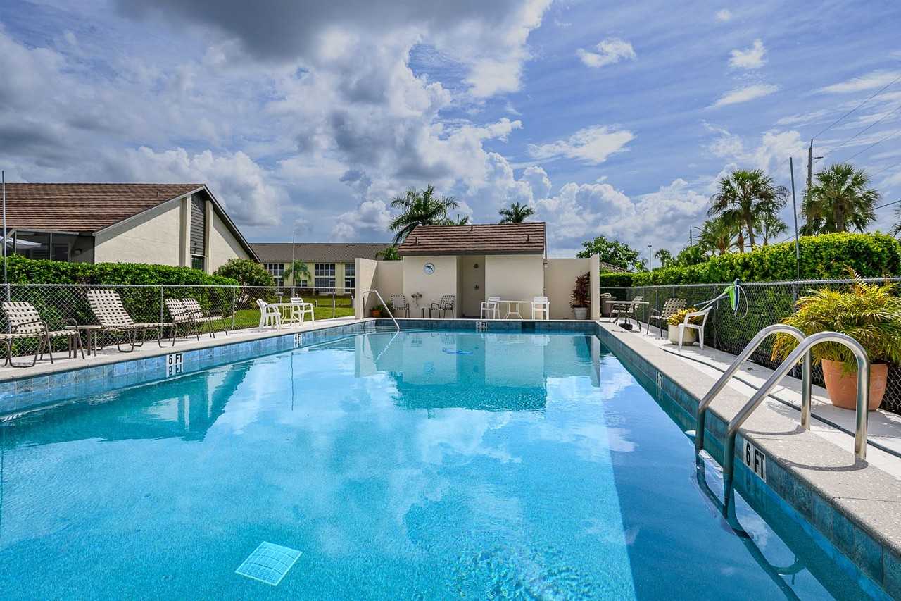 3920 Bal Harbor Blvd #D5 - Photo 4 of 50