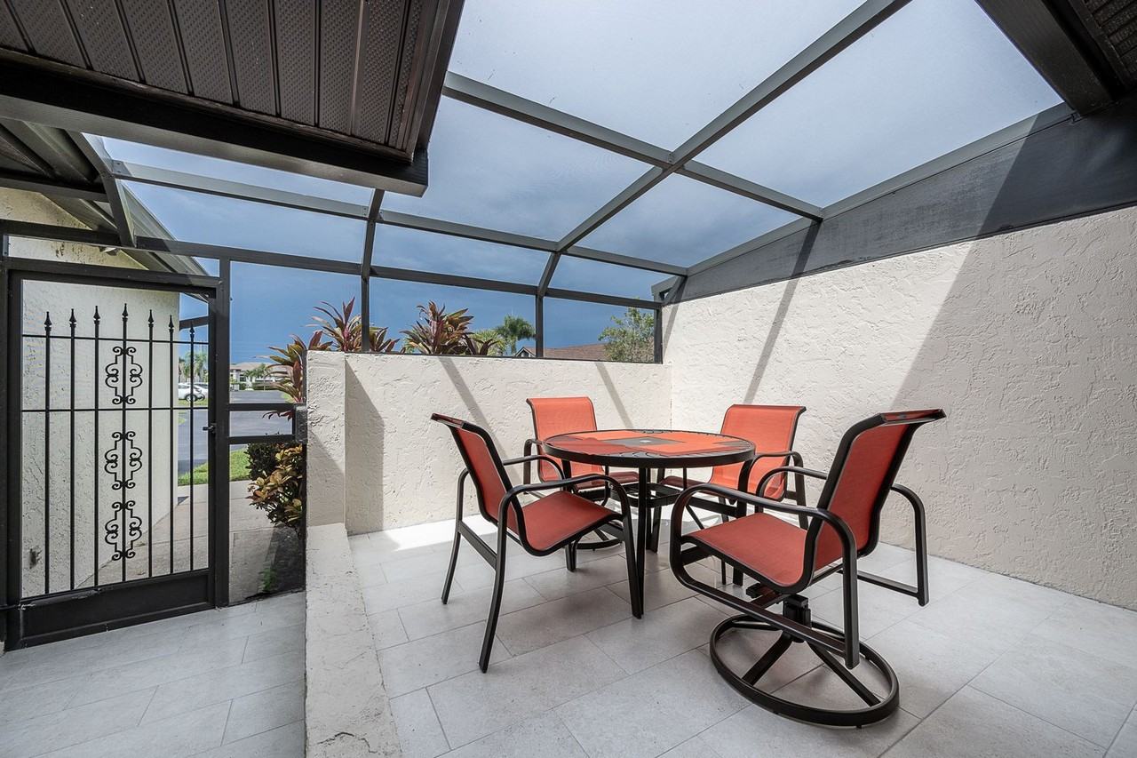 3920 Bal Harbor Blvd #D5 - Photo 7 of 50