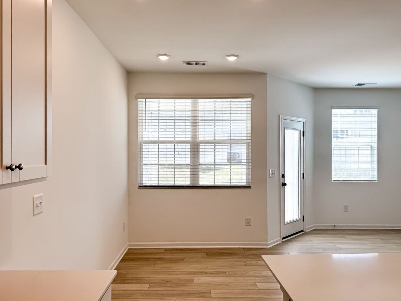 1736 1736 Hildago Drive - Photo 5 of 30