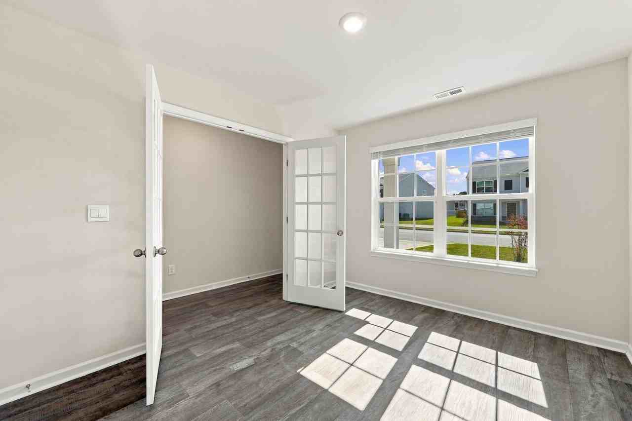 4025 Topsail Trl - Photo 6 of 30