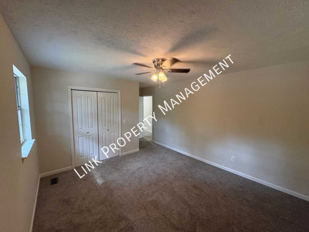 6817 Ridge Creek Dr - Photo 7 of 50