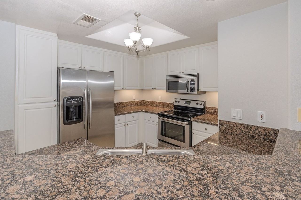 9293 Regents Rd #C108 - Photo 4 of 45