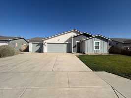 featured image of 1892 Capistrano Ave