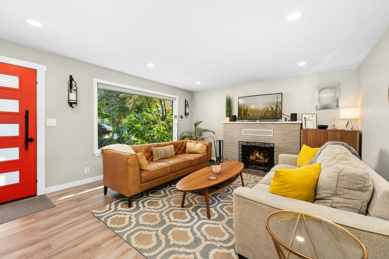 104 Sw 132nd St - Photo 5 of 29