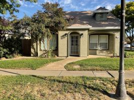featured image of 2078 Chadwick Dr
