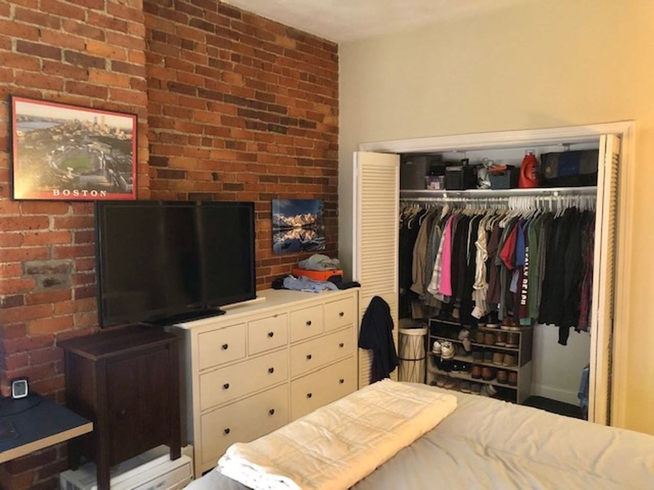 169 Saint Botolph St - Photo 6 of 12