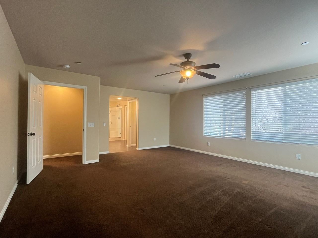 790 Arbor Glen Ln - Photo 4 of 24
