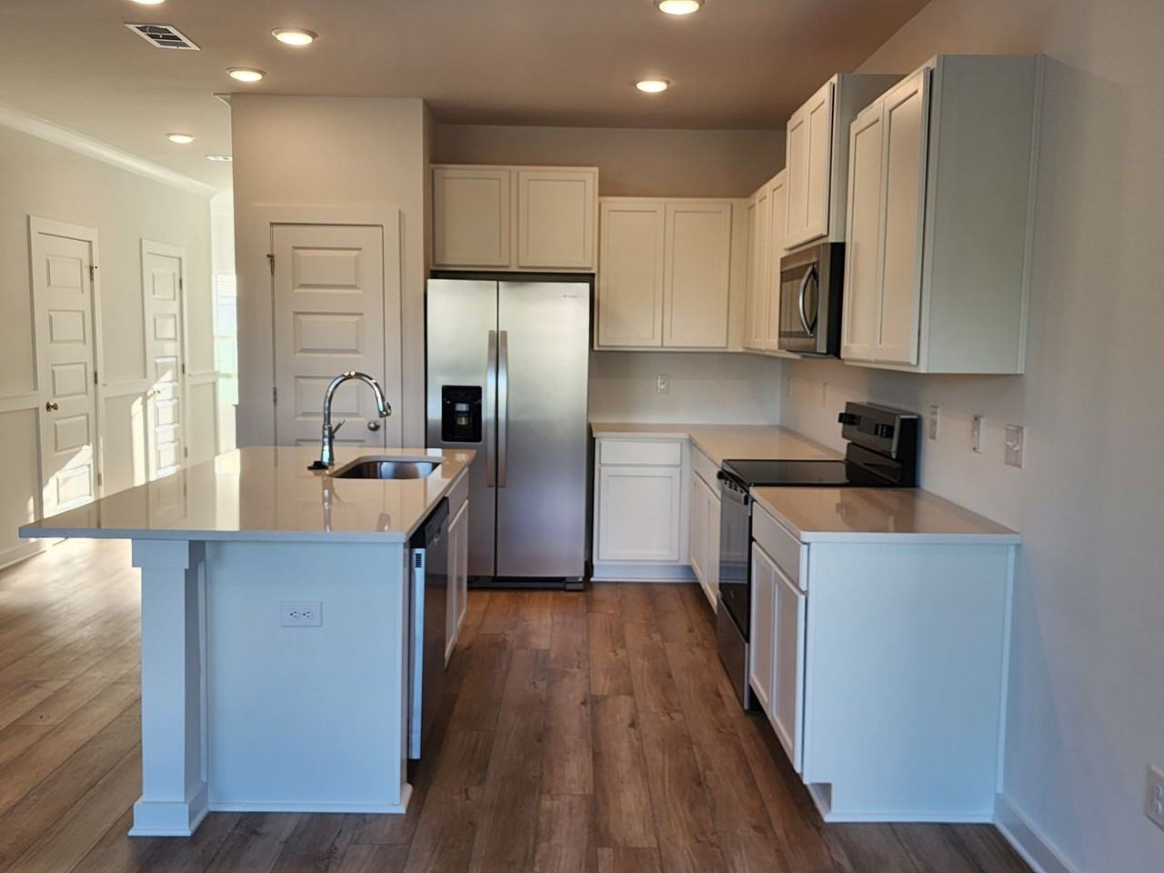 5878 Tyndall Pl - Photo 5 of 26