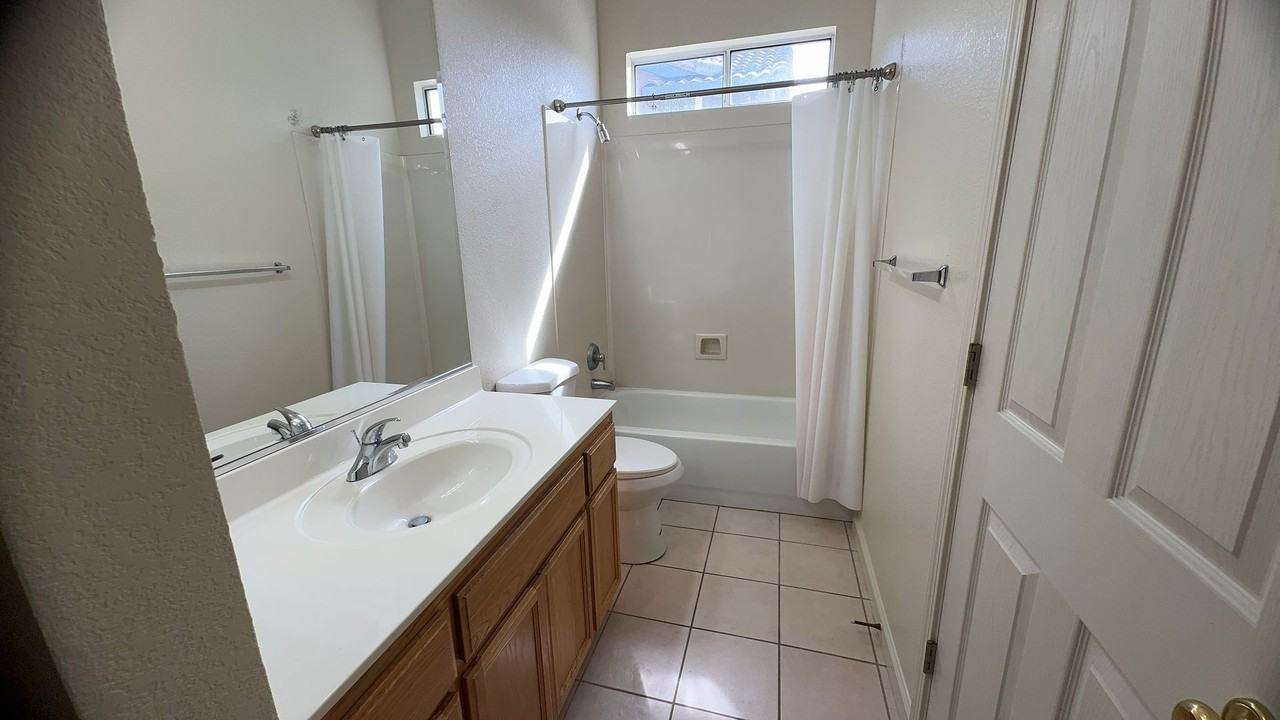 4124 Hidden Meadow Ct - Photo 5 of 22