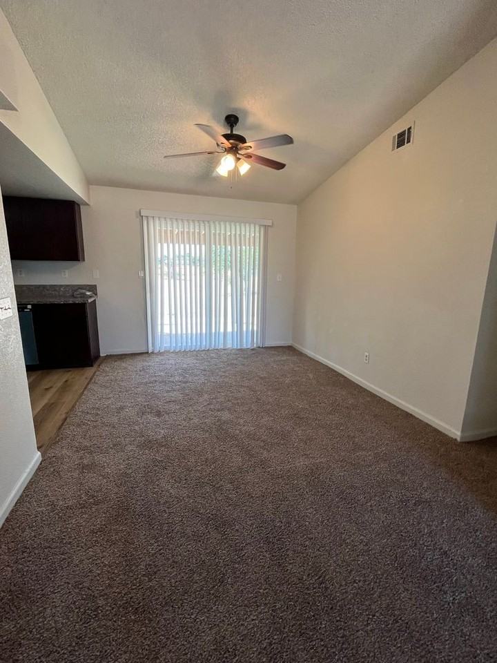 16865 Manzanita St - Photo 5 of 32
