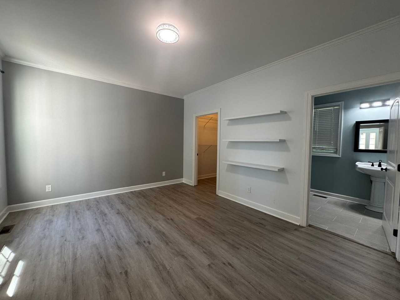 6161 Venice Ct - Photo 6 of 16