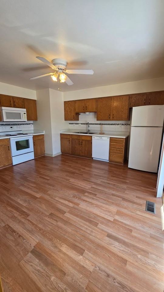 1617 W Saint Vrain St - Photo 5 of 19