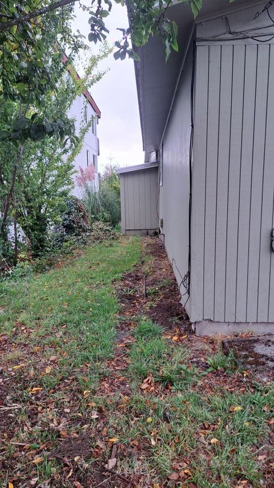 920 Highland Ave #A - Photo 3 of 28