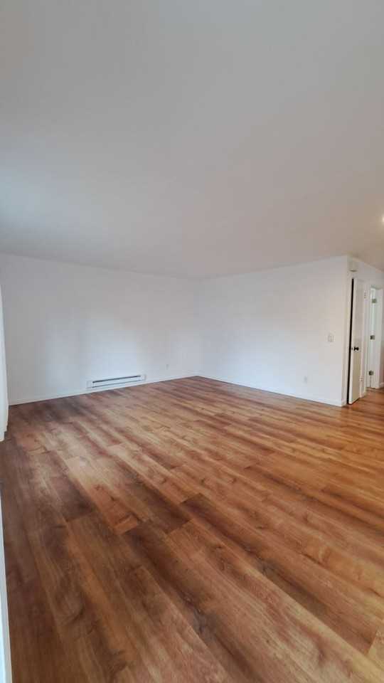 920 Highland Ave #A - Photo 6 of 28
