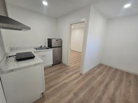 GLENHAVEN - ANAHEIM - Photo 1 of 1