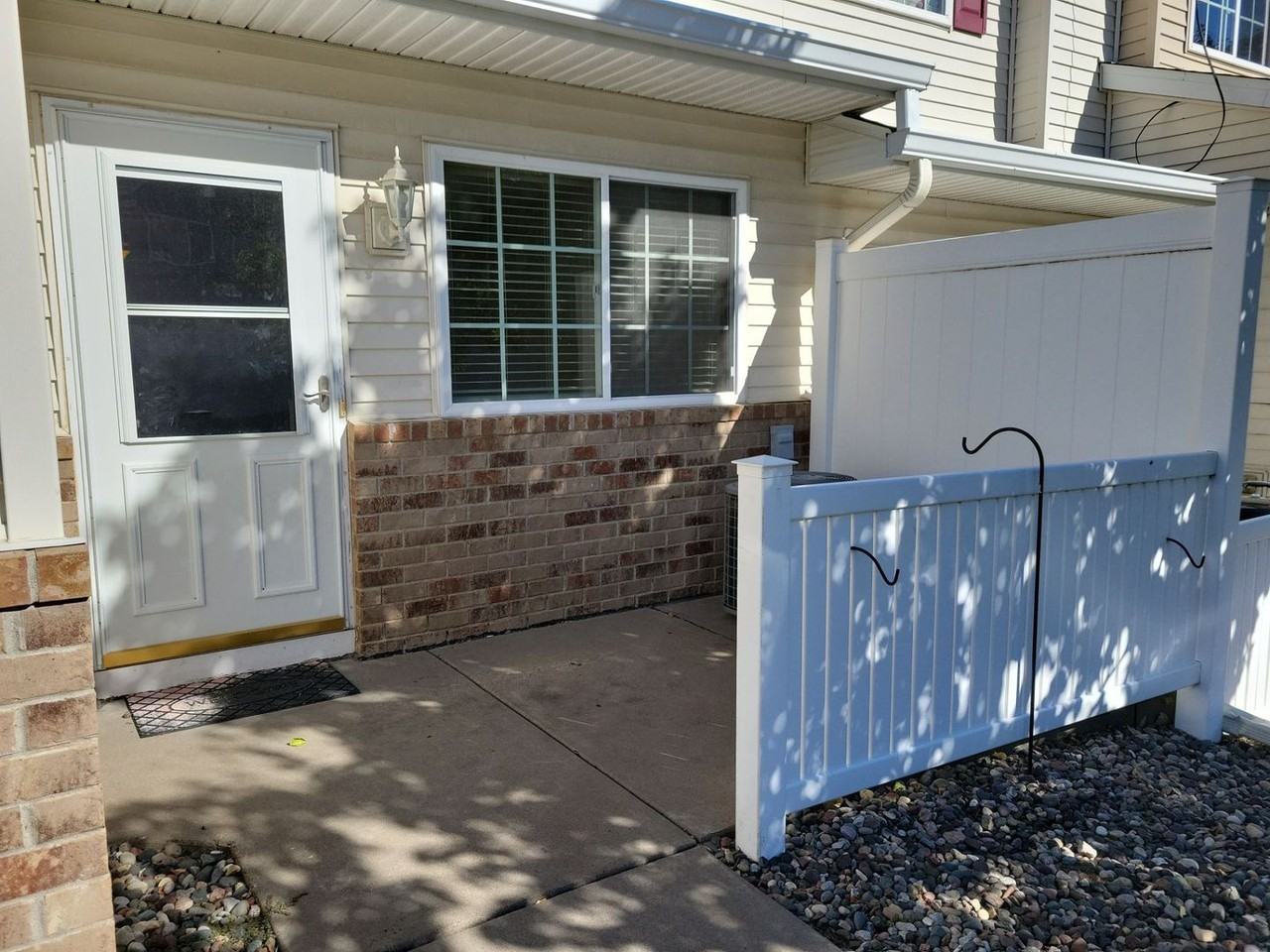 3560 Sterling Heights Dr #B - Photo 2 of 40