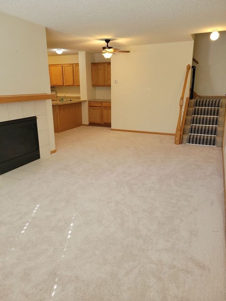 3560 Sterling Heights Dr #B - Photo 5 of 40