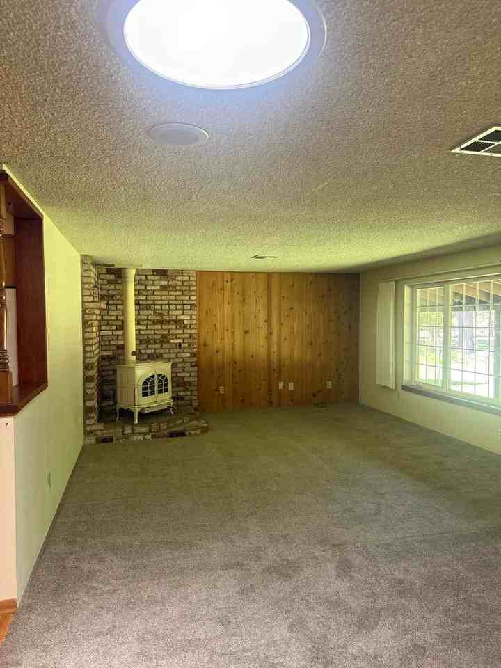 11849 Lower River Rd - Photo 6 of 6