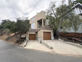 632 Lakeview Way - Photo 1 of 1