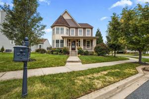 featured image of 1500 E Matisse Dr