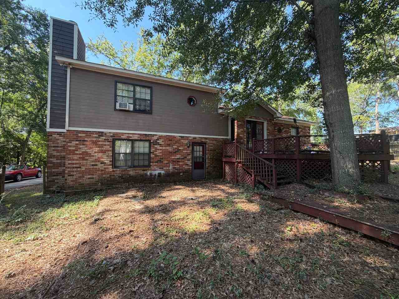 518 Adams Mill Ln - Photo 5 of 22