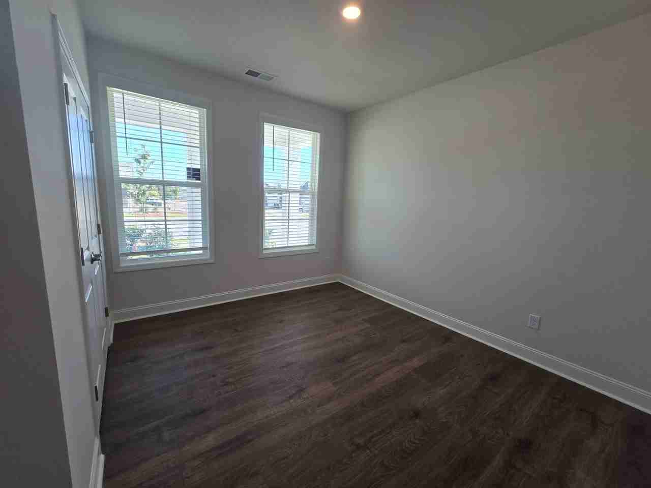 108 Mary Montrose Blvd - Photo 6 of 31