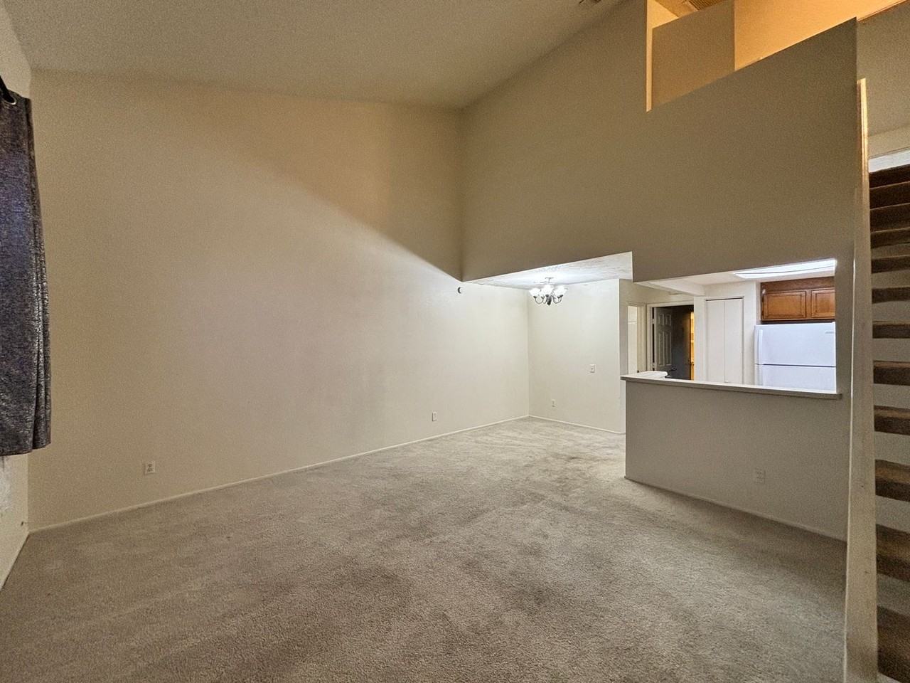 2671 W Avenida Azahar - Photo 3 of 4