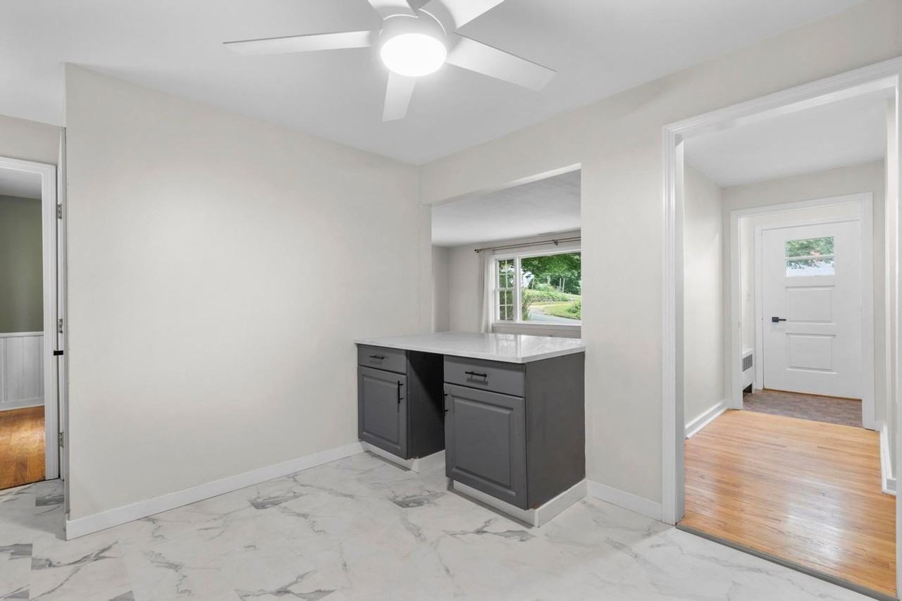 109 Bryan Hill Rd - Photo 3 of 25