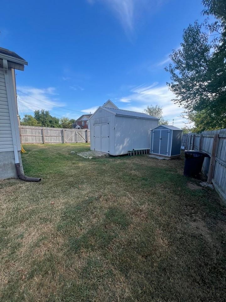 910 Lost Cedar Ct - Photo 7 of 13