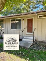 featured image of 300 Shafer Ln Apt I2