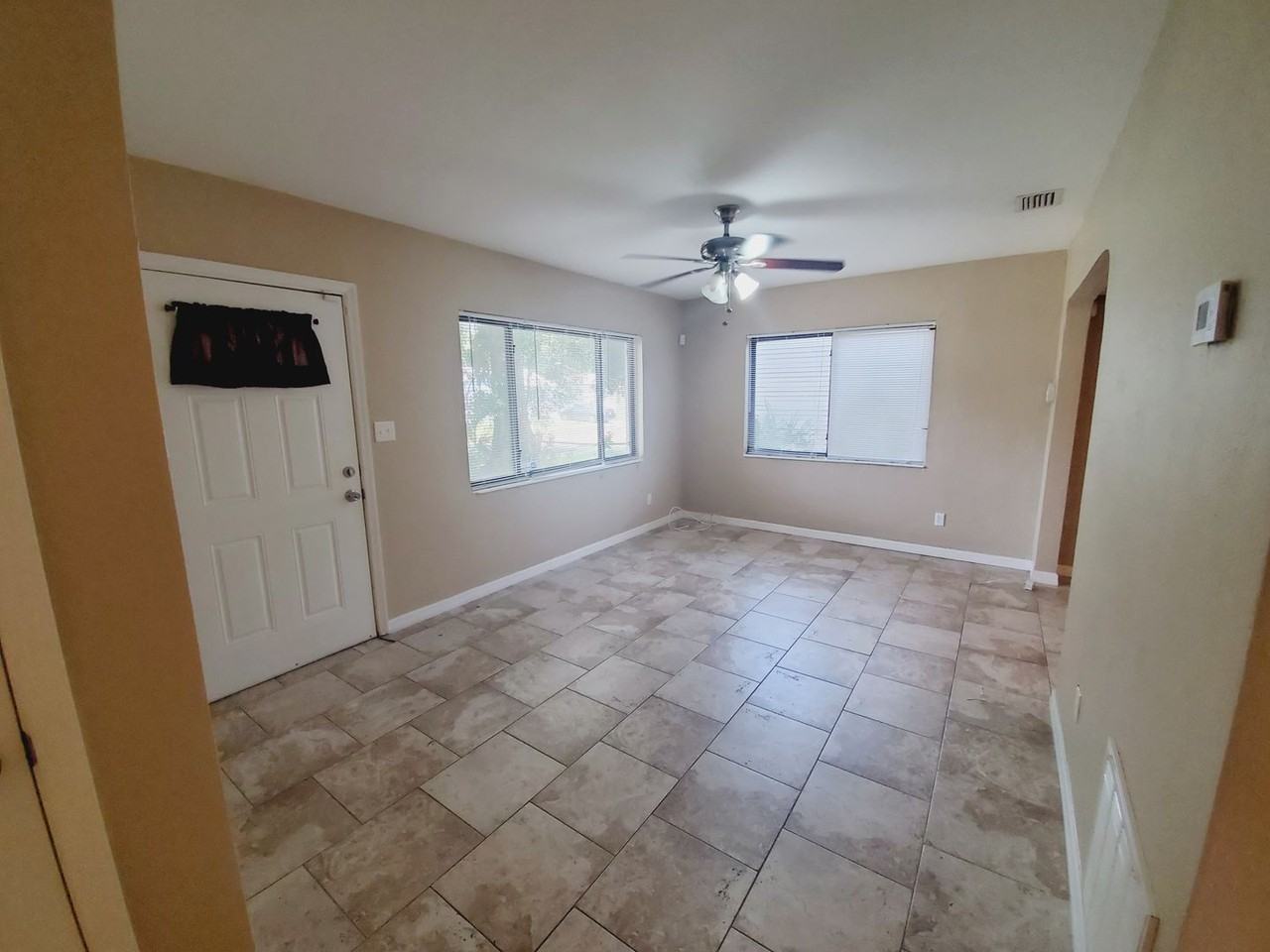 650 16th Ave S - Photo 3 of 33