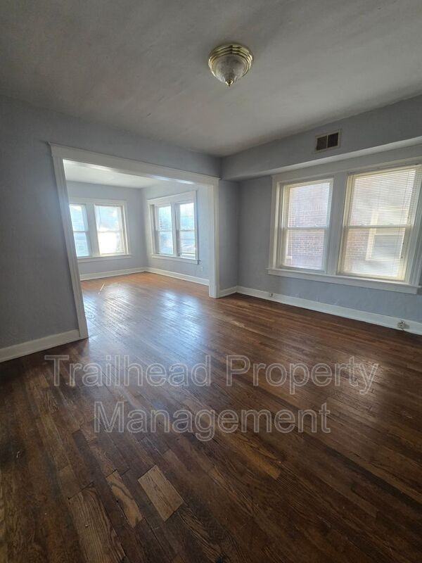 4002 Warwick Blvd #1S - Photo 3 of 10