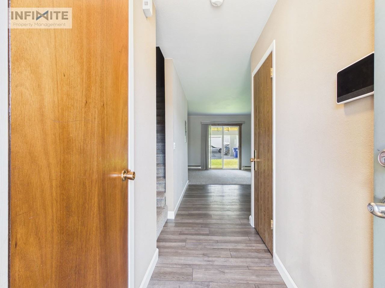 910 Colorado St #C - Photo 3 of 16