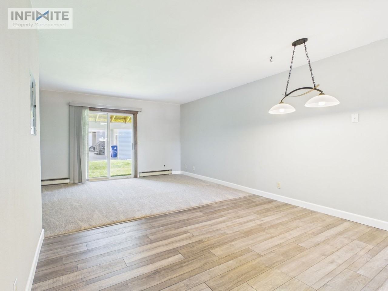 910 Colorado St #C - Photo 5 of 16
