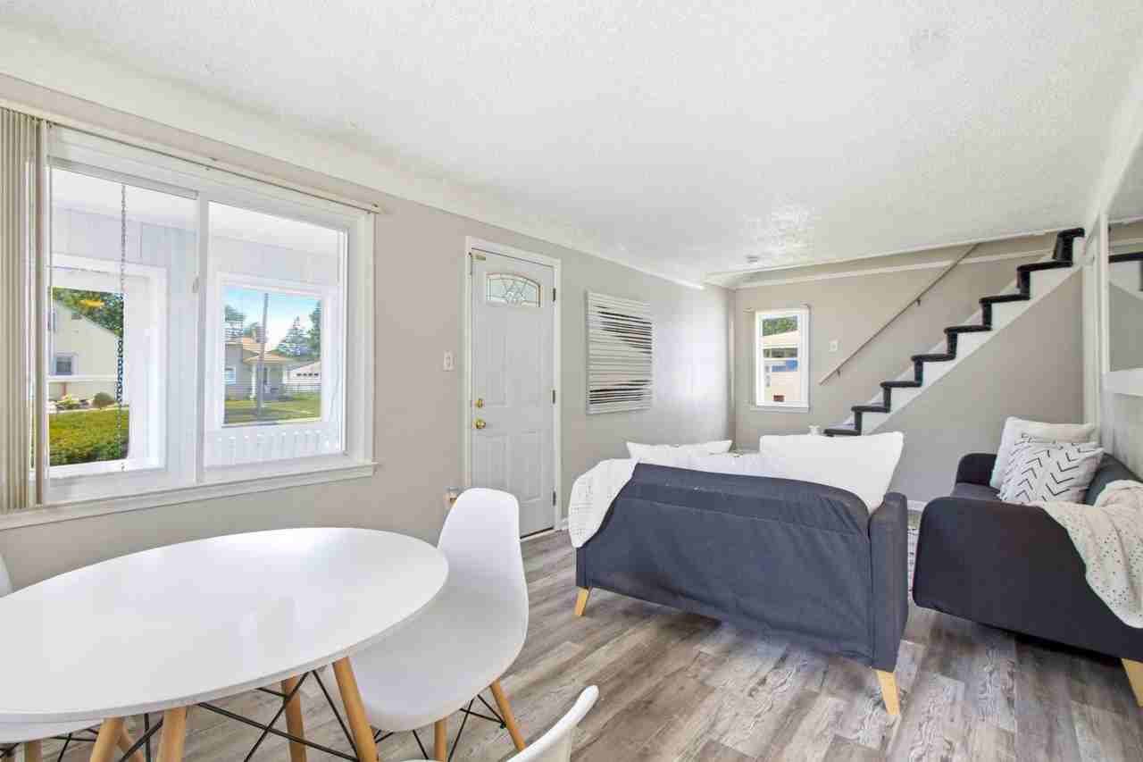 26546 Palmer Blvd - Photo 5 of 20