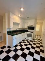 featured image of 918 Cortina Dr
